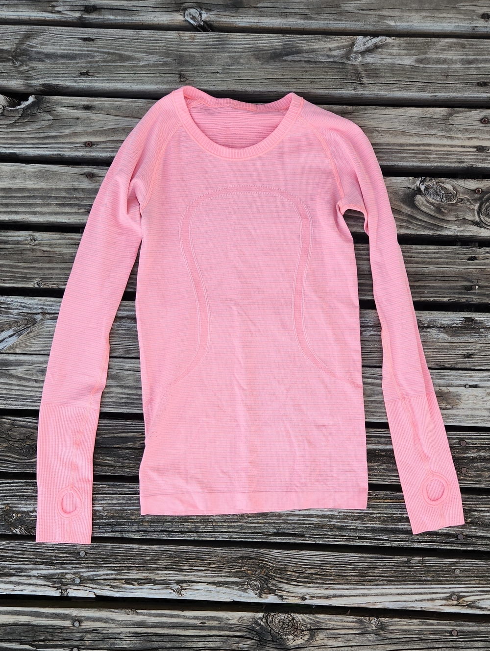 Lululemon Pink Fitted Long Sleeve Running Shirt 4 Thumb Holes Base Layer Hiking